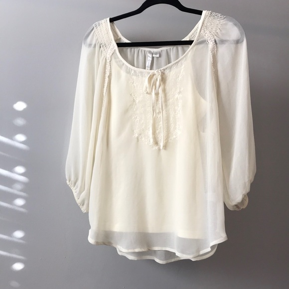LC Lauren Conrad Tops - 3/$20 LC Lauren Conrad blouse with cami